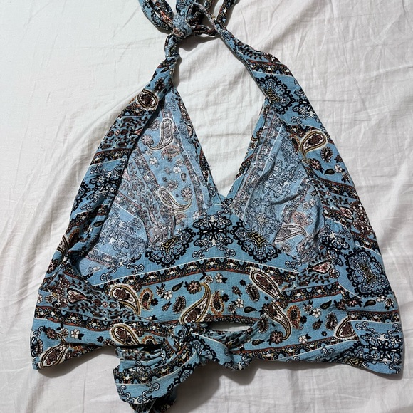 Blue open back tie up halter top - Picture 3 of 3